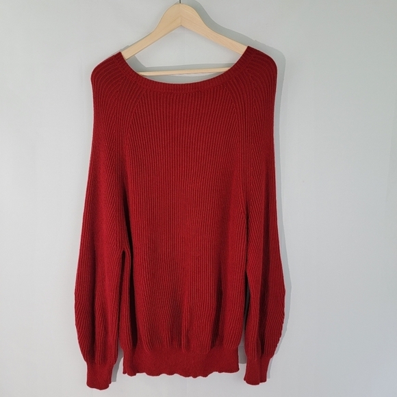 MaxMara Women's Red Crewneck Cable Knit Sweater Size M/L Cozy & Warm Valentine - Picture 2 of 8